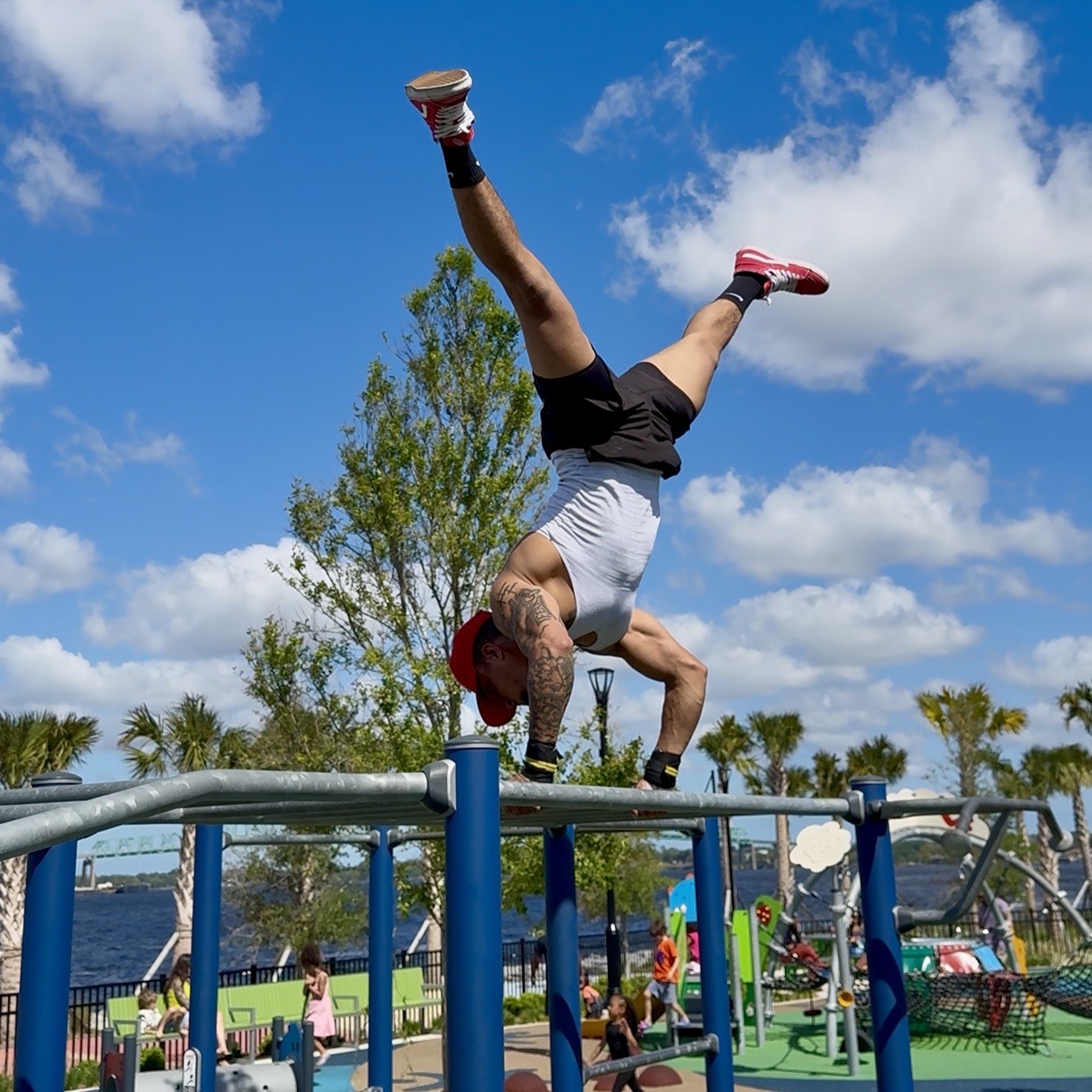 JAXTHENX athlete holding an elite handstand skill