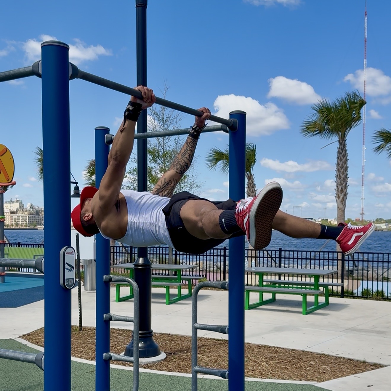 JAXTHENX athlete performing a front lever